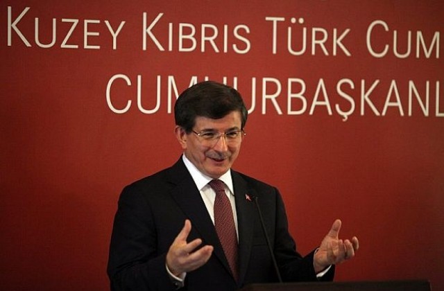 В Турция вдигнаха забраната за забрадки в училищата