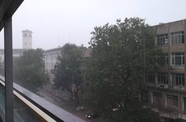 Дъжд и вятър в Сливен
