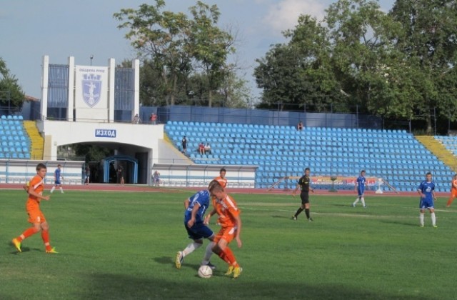 Дунав излиза за победа срещу Раковски