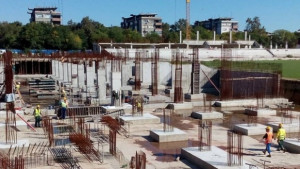Възобновиха строежа на стадион Христо Ботев