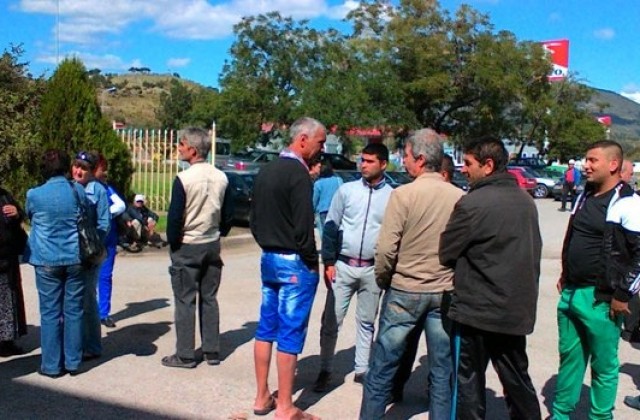 Служители на ТЕЦ Сливен протестират срещу забавени заплати