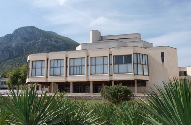 Втора награда за врачанските театрали в Любляна