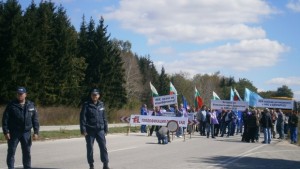 Защо блокираха за час пътя за Русе протестиращи от Топлофикация