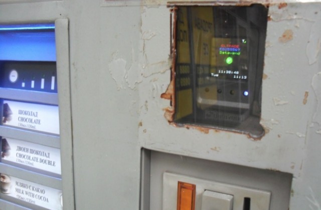 Обират монетите от кафе-автомати в Севлиево