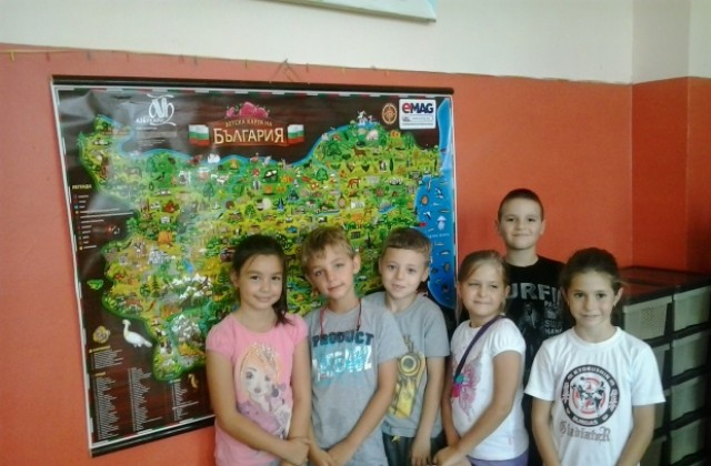 Образователният проект Обичай Родината достигна до В. Търново