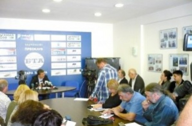 Стойнев поиска оставката на председателя на ДКЕВР