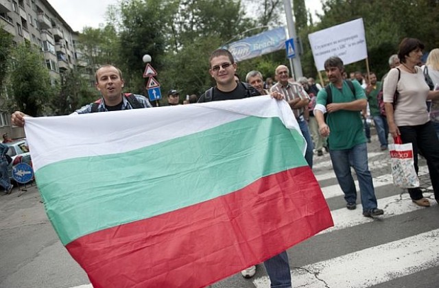 Ветеринари се оплакват от шефа на Агенцията по храните, искат оставката му