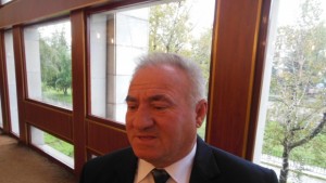 Китай купува по два сорта череши и малини от Института