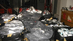 Стотици маратонкименте задържаха митничарите на Капитан Андреево