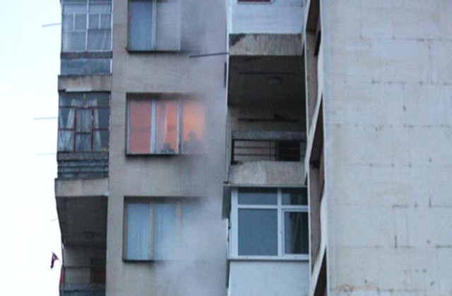 Пожар в блок „Дунав“, няма пострадали