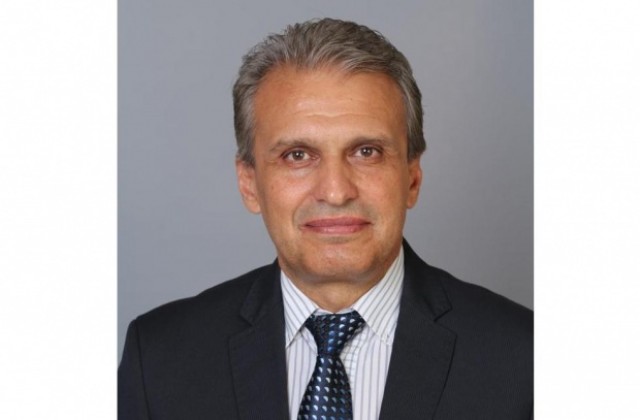 Мобилни екипи, парамедици и по-високо заплащане на лекарите са приоритетите на ГЕРБ в здравеопазването