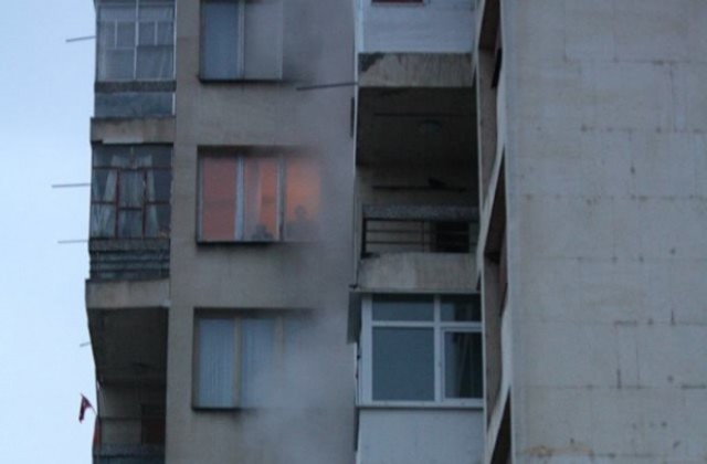 Жена на 84 г. сама се е измъкнала от горящото жилище в блок „Дунав”