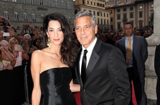 Джордж Клуни и Амал Аламудин сключиха граждански брак