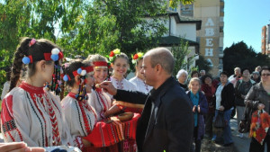 Откриха обновения пазар в кв Чародейка