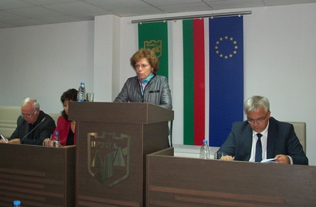 До началото на декември започват и стоманения водопровод от Среченска бара