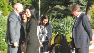 Президентът Първанов Две провалени алтернативи или третия път който предлага