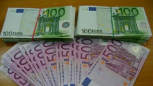 Недекларирани 29 500 евро иззеха на Лесово