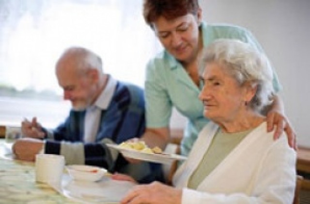 Стартира „Обществена трапезария“ в Казанлък