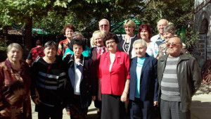 Весела Лечева поздрави жителите на Арбанаси от третата възраст с