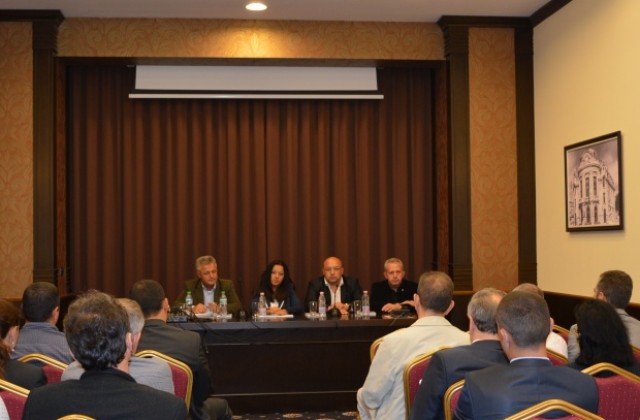 Лиляна Павлова: Стабилизирането на страната изисква спешни реформи