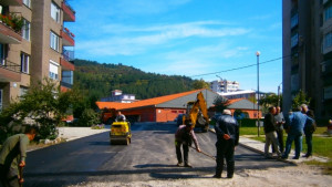 Готов е безплатният паркинг на ул Иван Вазов в Дупница