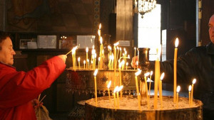 Клирици на Видинската митрополия ще посетят Горни Лом за духовна