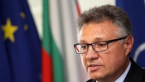 Военният министър За да разчитаме на армията трябва да има