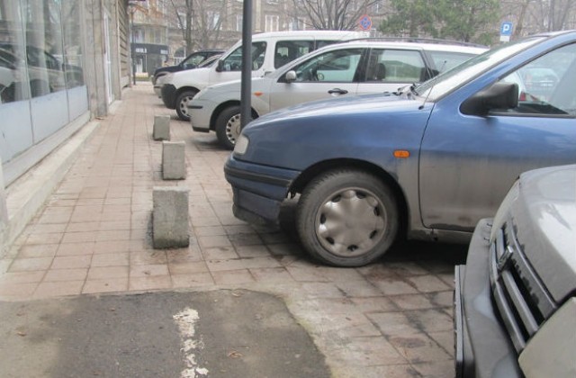Дават до 20 дни срок на търпимост за стикерите за паркиране в София