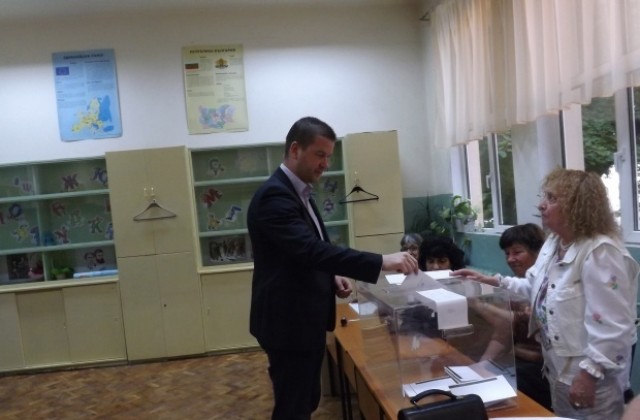 Кметът: Гласувах за стабилност в държавата