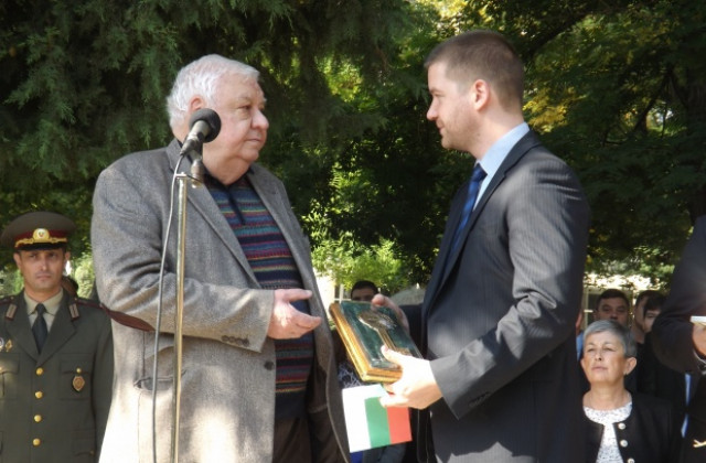 Връчиха наградата на Почетния гражданин на Стара Загора