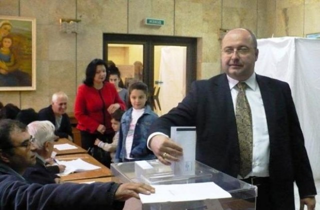 Четин Казак: Гласувах за национално съгласие и приемственост