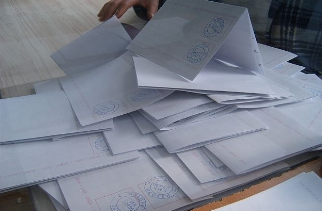 Близо 27% е избирателната активност в Ямболска област към 13 часа