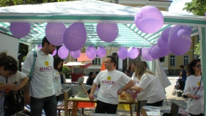 Синдикалисти на КНСБ дават консултации за правата на работници и