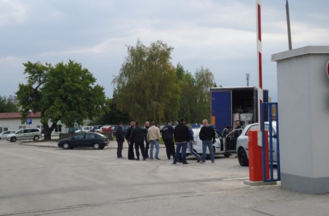 Заловиха двама нелегални бежанци в Шумен