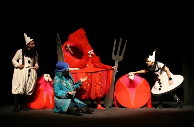 Сливенският куклен театър с 2 награди от  Международен фестивал
