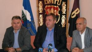 Каракачанов е избрал да бъде депутат от Плевен а не