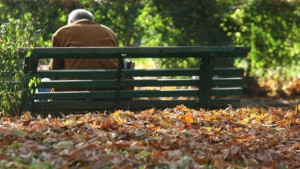 През деня предимно слънчево