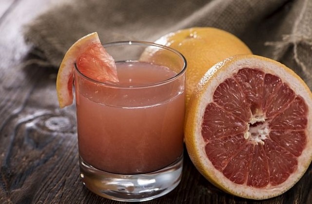 Сокът от грейпфрут топи излишните килограми