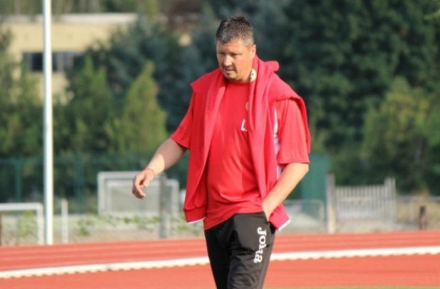 Любо Пенев: Уважаваме всички, но не ни е страх