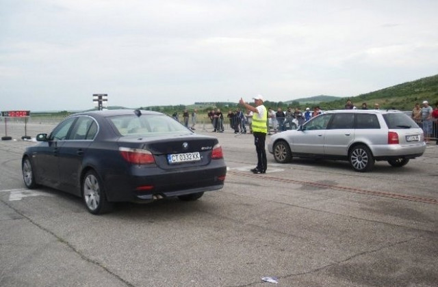 Сливен приема последния кръг от шампионата по драг рейсинг