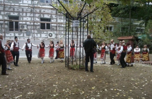 „Гроздобер на Орфеевата лоза