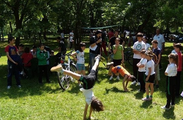 Започва инициативата Да спортуваме ЗАЕДНО