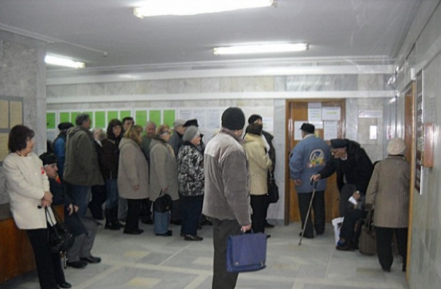 81% от местните данъци и такси вече са в хазната