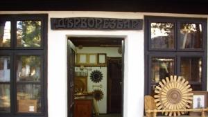 Русенските занаятчии откриват изложба