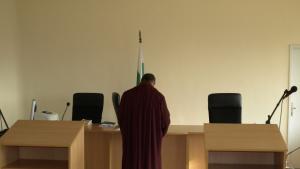 Продължава делото срещу мъжа убил другар по чашка