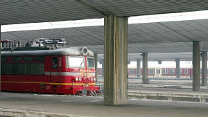 Синдикат на железничарите Не прави чест на министъра да уволнява