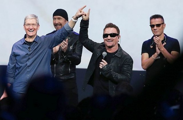 Боно и U2 се извиниха за пускането на албум им в iTunes