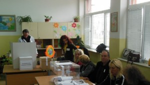 Членовете на СИК в областта получиха или ще получат в