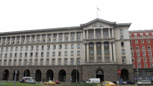 Служебният кабинет даде на община Сливен питейния павилион на Сливенски