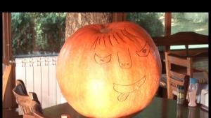 45килограмова тиква радва казанлъчани